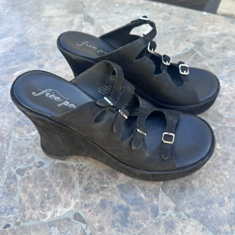 Free People Huffman Buckle Wedge Heels Goth Edgy Y2K - 6.5 / 37 - Picture 3 of 8